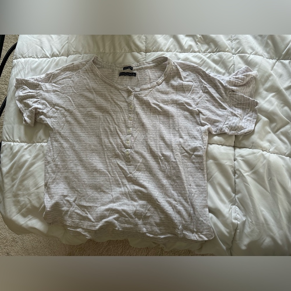 Vintage Abercrombie and Fitch women’s shirt